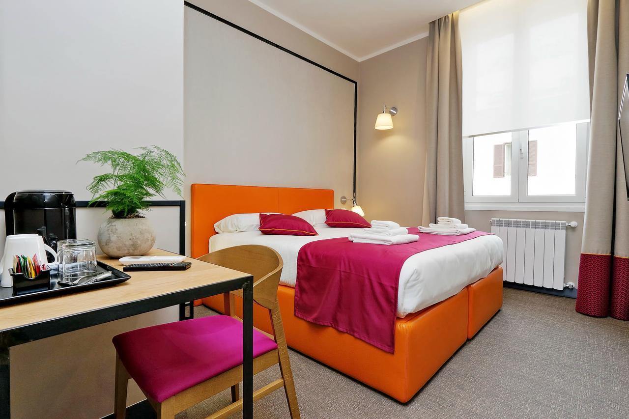 Colonna 32 Hotel Rome Exterior photo